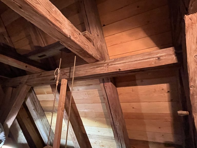 Dachstuhlbalken in St. Stephanus